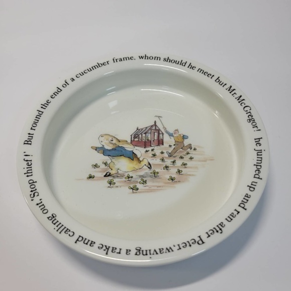 Vintage Wedgewood Peter Rabbit Child's Bowl